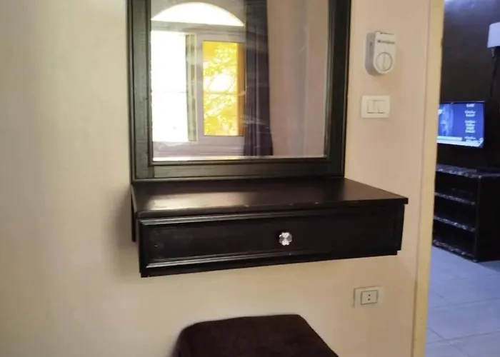Apartment In El Hadaba Sheraton Area